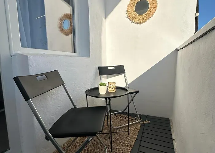 Cozy With Balcony Lägenhet Timişoara