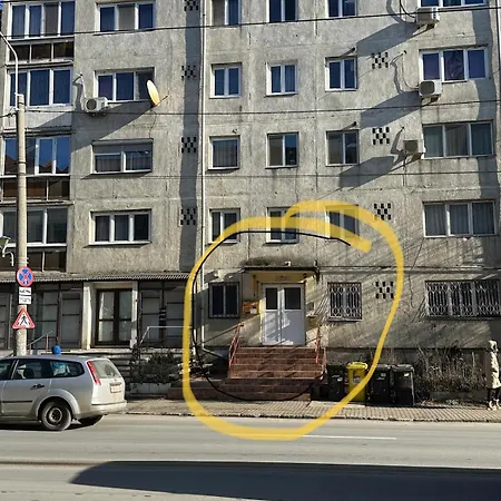 Cozy With Balcony *